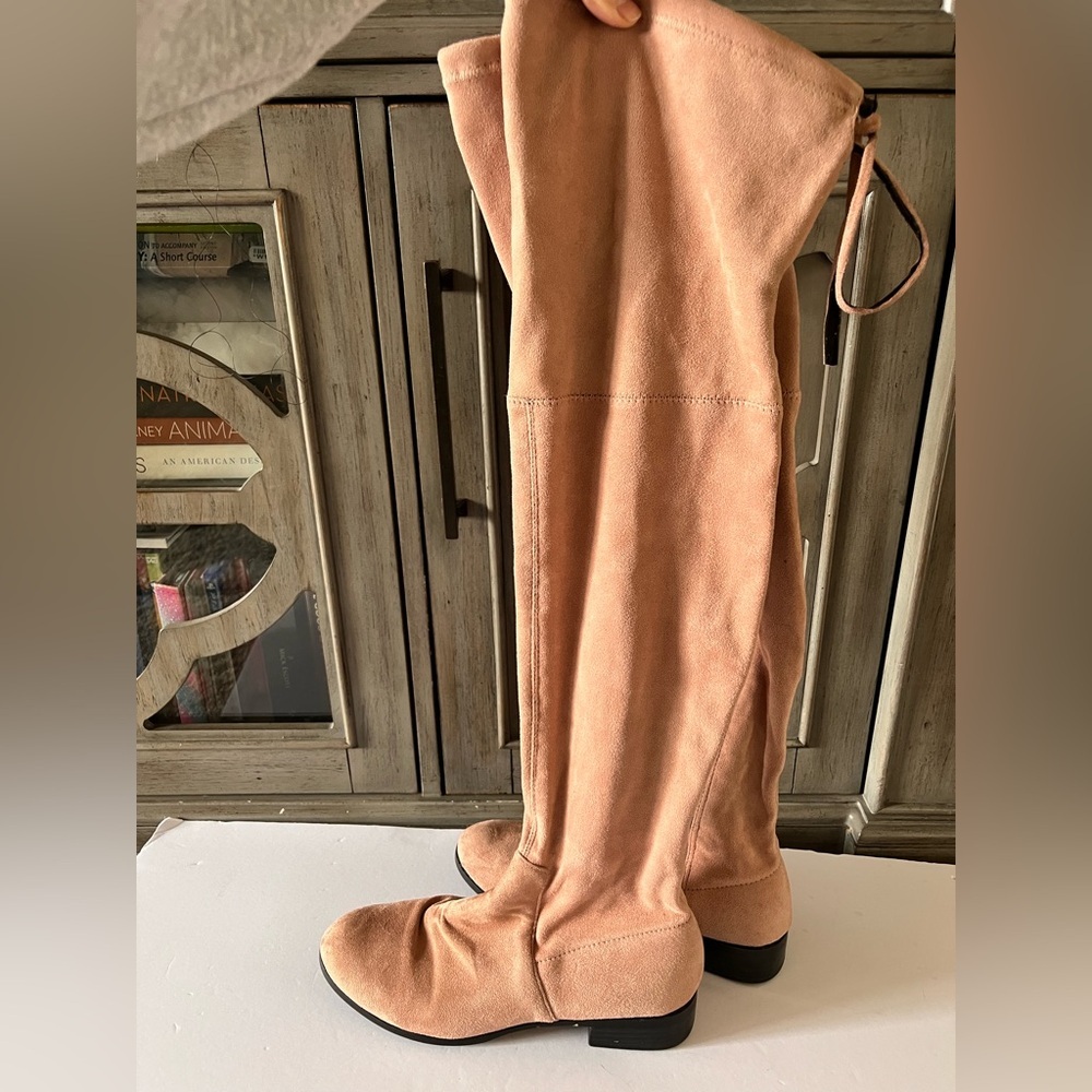 Catherine Malandrino Boots Womens Size 7 Faux Suede Over The Knee Dusty Pink